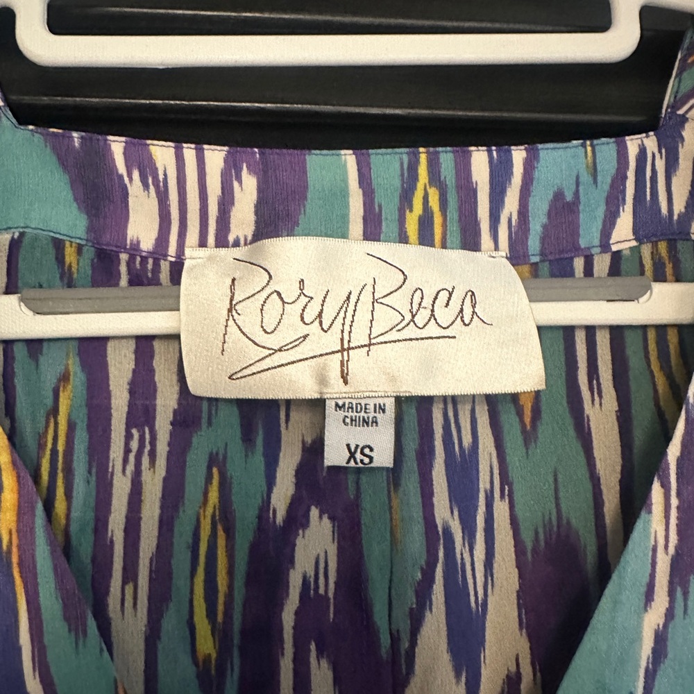 Women's Multicolor Patterned Top - Picture 4 of 5